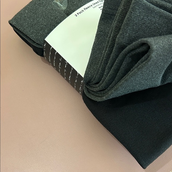 Kensie 2 pack Charcoal and Black Fleece Lined Tights M/L - Picture 4 of 5